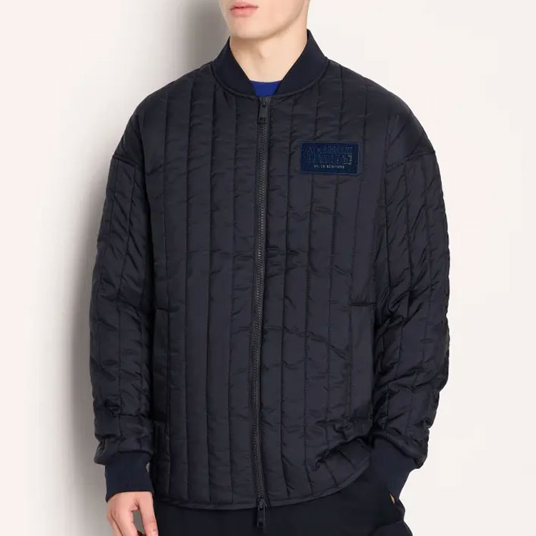 Lookbook ARMANI EXCHANGE  Navy Blue Logo Patch Baseball Collar Cotton Jacket FW23. 6RZB11-ZNUQZ-1510