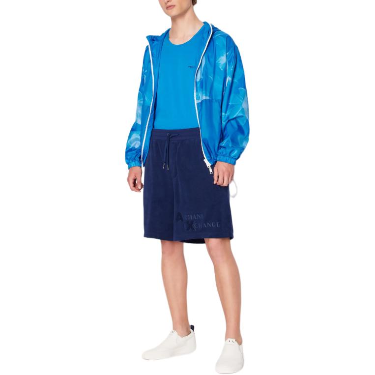 Lookbook 아르마니 익스체인지 리버시블 로고 프린트 후드 재킷 블루 - SS24. 3DZB44-ZNBWZ-65BJ