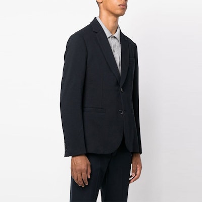 ARMANI EXCHANGE Blazer Navy Lelaki Bergaya Jahitan Satu Poket Tampal FW22. 8NZG43-ZNUAZ-1583 Purchase ARMANI EXCHANGE Blazer Navy Lelaki Bergaya Jahitan Satu Poket Tampal FW22. 8NZG43-ZNUAZ-1583