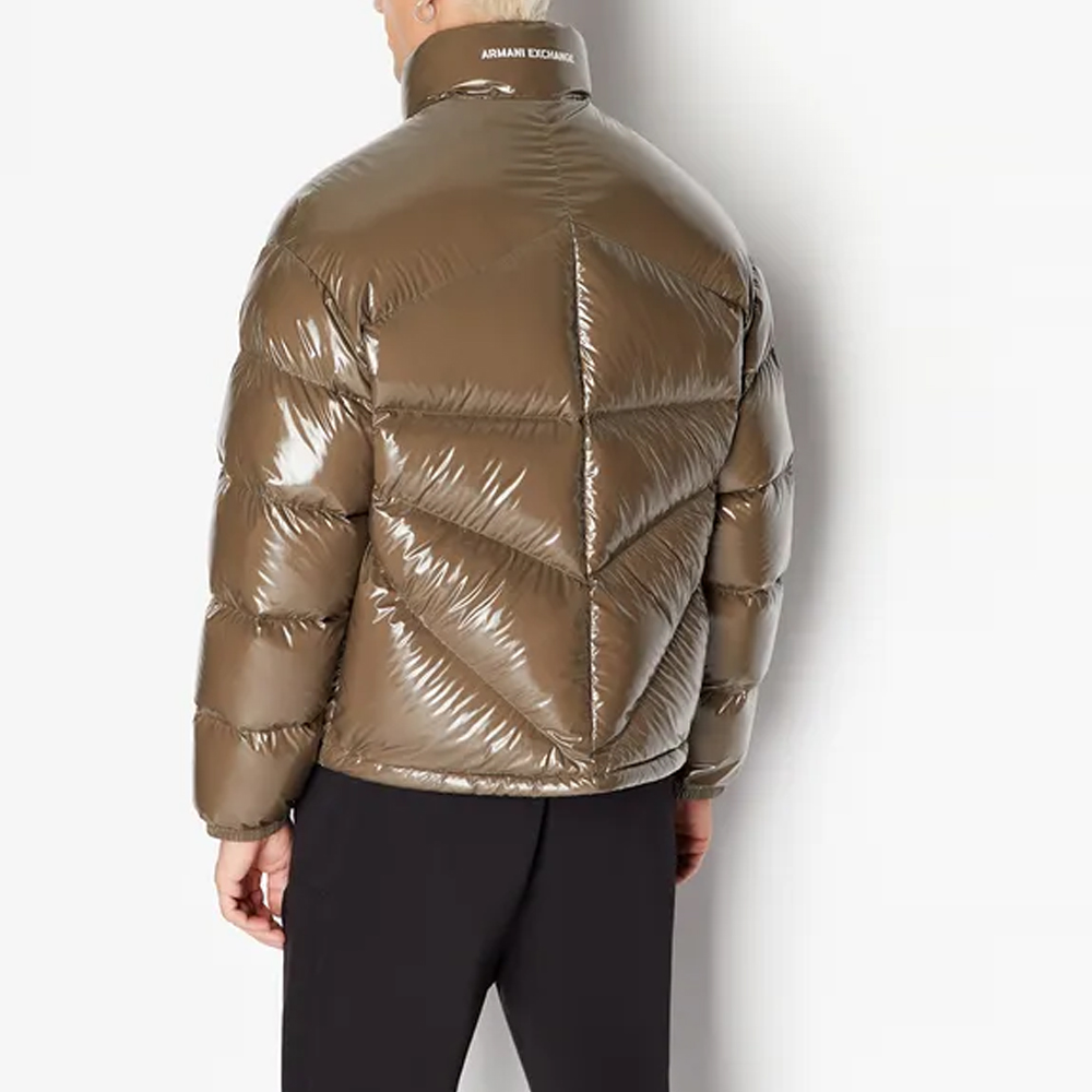 Shop 아르마니 익스체인지 솔리드 컬러 스탠드 칼라 다운 재킷 6RZBL3-ZN2RZ-11116