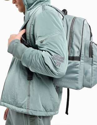 ARMANI EXCHANGE Jaket Kasual Berjalur Zip-Up Berserta Hud 3DZBL7-ZN3BZ-11888 Details for ARMANI EXCHANGE Jaket Kasual Berjalur Zip-Up Berserta Hud 3DZBL7-ZN3BZ-11888