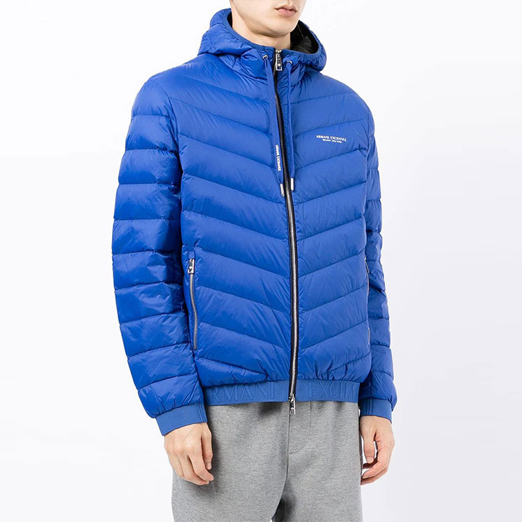 Purchase 아르마니 익스체인지 AE FW21 로고 퍼퍼 다운 재킷 남성 블루 후드. 8NZB53-ZNW3Z-85AE