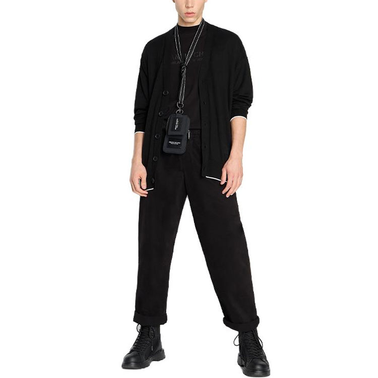 Lookbook 아르마니 익스체인지 AE FW23 솔리드 컬러 싱글 브레스트 니트 가디건 6RZE1C-ZMW8Z-1200