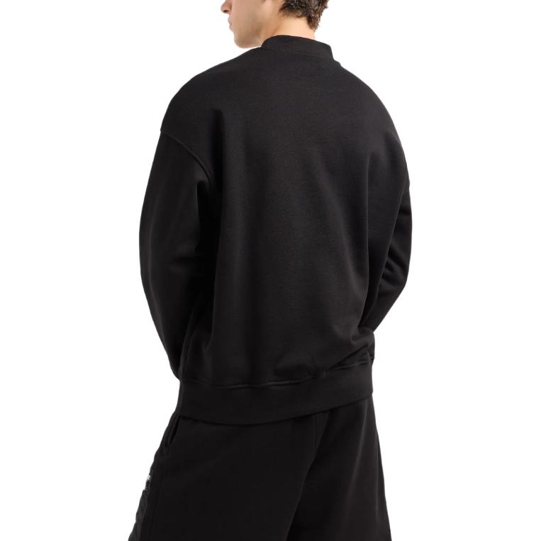 Shop Armani Exchange AE FW24 男士黑色LOGO長袖圓領運動衫 XM000121-AF10830-UC001