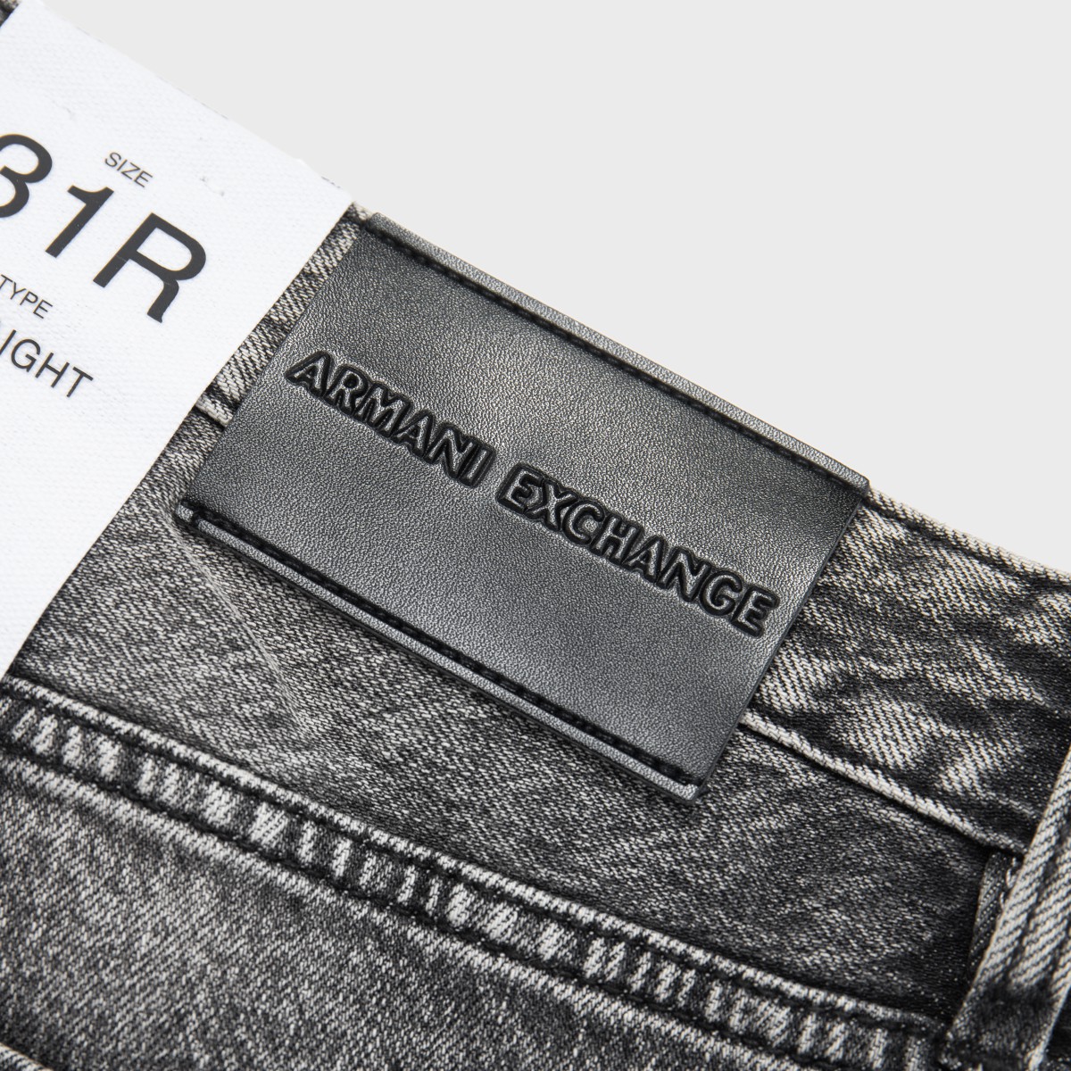 Details for 阿玛尼AX AE SS24男士中腰直筒洗水黑色牛仔裤 3DZJ16-Z1KQZ-0204