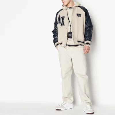 Armani Exchange 米色字母貼布棒球外套 6RZB21-ZNIKZ-149AJ Lookbook Armani Exchange 米色字母貼布棒球外套 6RZB21-ZNIKZ-149AJ