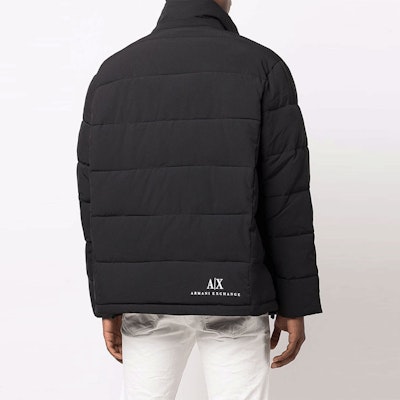 ARMANI EXCHANGE 黑色連帽羽絨外套,附Logo印花及拉鍊。 6KZB12-ZNICZ-1200 Purchase ARMANI EXCHANGE 黑色連帽羽絨外套,附Logo印花及拉鍊。 6KZB12-ZNICZ-1200