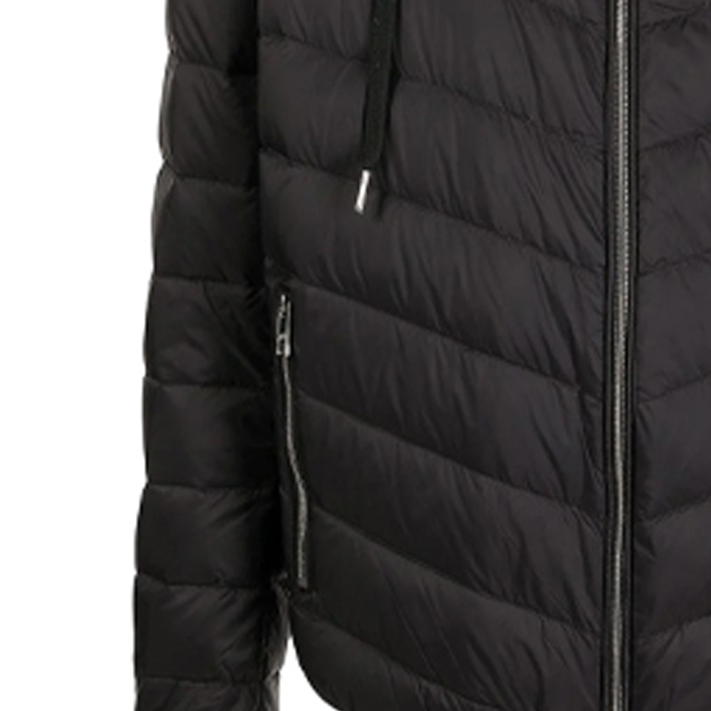 Sizing 阿玛尼AX黑色印花连帽羽绒夹克。 8NZB53-ZNW3Z-0217