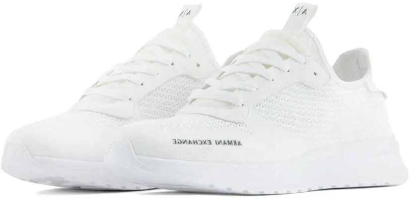 Armani Exchange Sepatu Kain Rendah Tali 'Putih' XUX128XV548100152 Order Armani Exchange Sepatu Kain Rendah Tali 'Putih' XUX128XV548100152