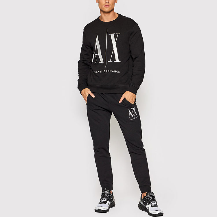 Shop Armani Exchange FW21 黑色標誌印花純棉圓領長袖T恤 8NZMPA-ZJ1ZZ-1200