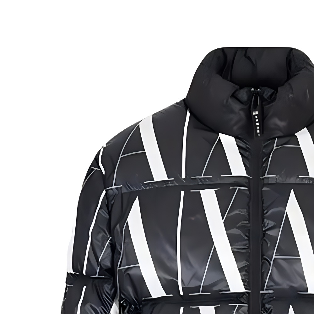 Sizing 아르마니 익스체인지 FW22 로고 프린트 퍼퍼 재킷 블랙. 8NZBP8-ZNULZ-22AR