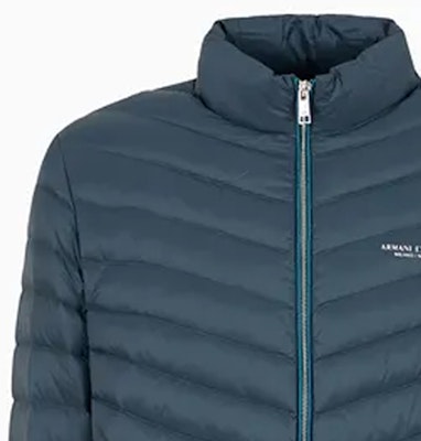 ARMANI EXCHANGE FW22 Quilted Down Jacket with Zip-Up Stand Collar. 8NZB52-ZNW3Z-185AE Sizing ARMANI EXCHANGE FW22 Quilted Down Jacket with Zip-Up Stand Collar. 8NZB52-ZNW3Z-185AE