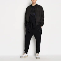 Lookbook Armani Exchange FW23 黑鷹標誌棒球領夾克外套. 6RZB05-ZNUEZ-1200