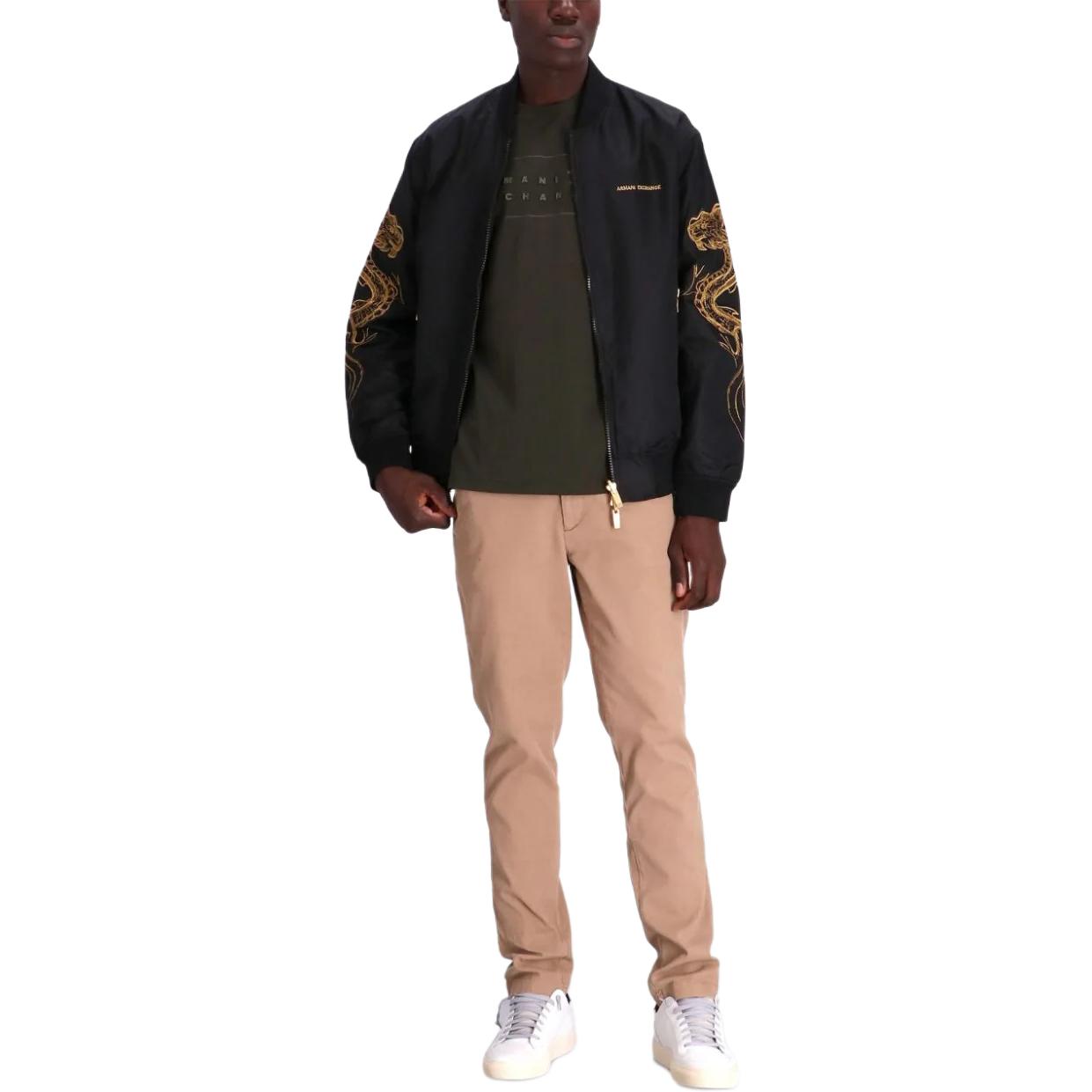 Lookbook 아르마니 익스체인지 FW23 드래곤 로고 자수 블랙 남성 재킷. 3DZB10-ZNUBZ-1200