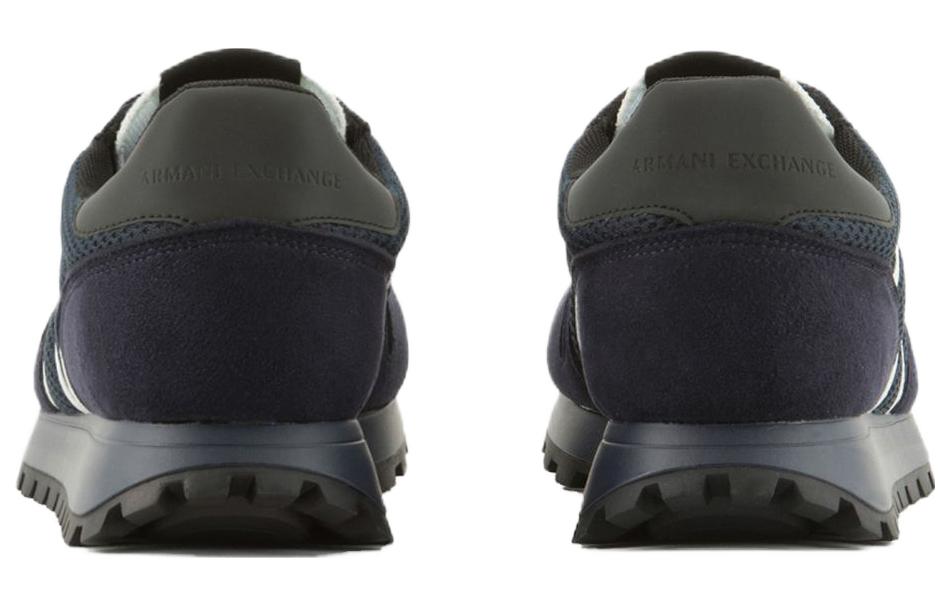 Shop 아르마니 익스체인지 네이비 로우탑 스니커즈 XUX169XV6601N151