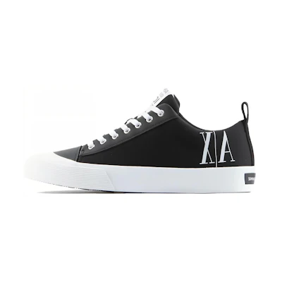 Armani Exchange Low Top Sneaker 'Black'
