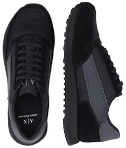 Armani Exchange Kasut Rendah Kulit Hitam XUX083XV2631K001 Lookbook Armani Exchange Kasut Rendah Kulit Hitam XUX083XV2631K001