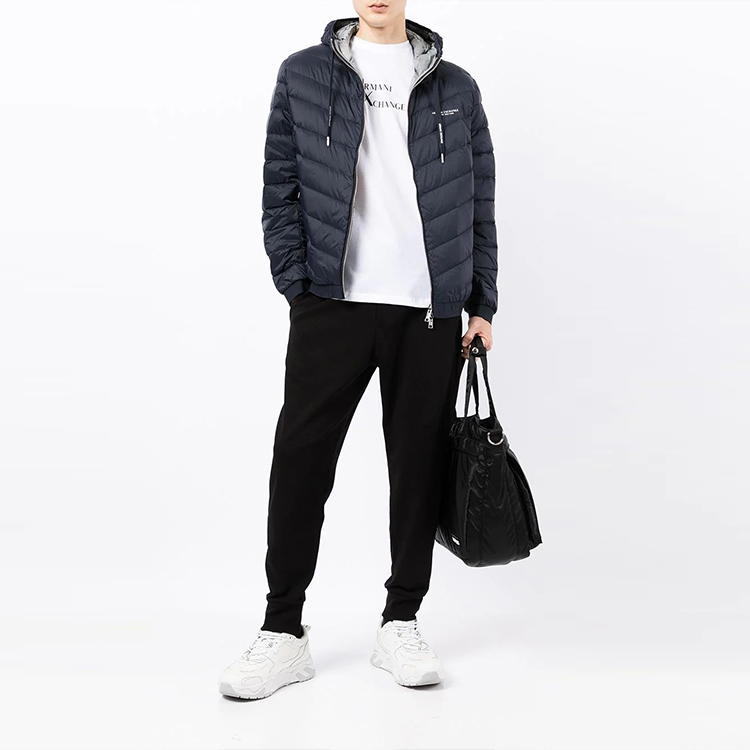 Lookbook 아르마니 익스체인지 네이비 블루 로고 지퍼 후드 재킷 8NZB53-ZNW3Z-5578