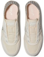 ASICS Aaron Slip-On Sepatu 'Putih Krem' 1203A318-200 Lookbook ASICS Aaron Slip-On Sepatu 'Putih Krem' 1203A318-200