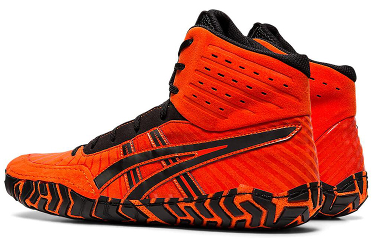 Shop ASICS Aggressor 4 ''Koi Noir'' 1081A001-800