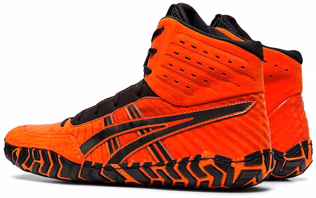 ASICS Aggressor 4 'Koi Black' 1081A001-800 Shop ASICS Aggressor 4 'Koi Black' 1081A001-800