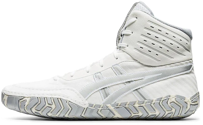 ASICS Aggressor 4 ''Blanc Argent Pur'' 1081A001-102 Buy ASICS Aggressor 4 ''Blanc Argent Pur'' 1081A001-102