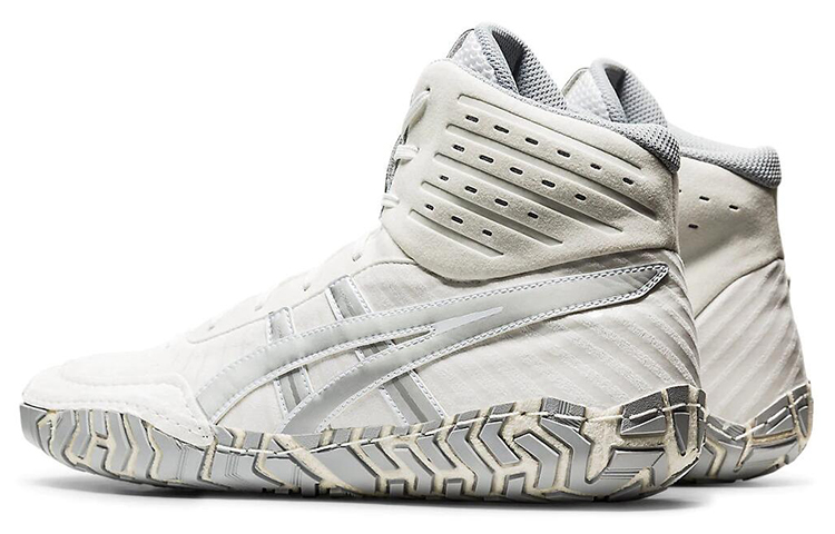 Lookbook ASICS Aggressor 4 ''Blanc Argent Pur'' 1081A001-102