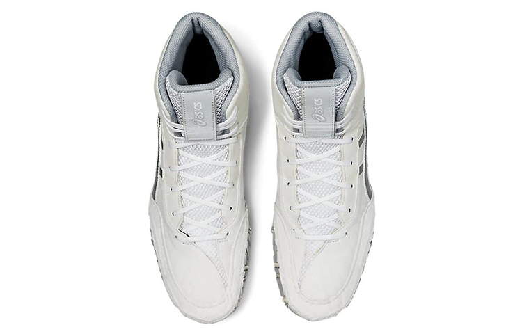 Shop ASICS Aggressor 4 ''Blanc Argent Pur'' 1081A001-102