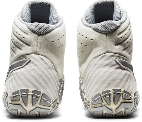 ASICS Aggressor 4 'White Pure Silver' 1081A001-102 Purchase ASICS Aggressor 4 'White Pure Silver' 1081A001-102
