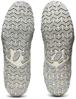 ASICS Aggressor 4 ''Blanc Argent Pur'' 1081A001-102 Details for ASICS Aggressor 4 ''Blanc Argent Pur'' 1081A001-102
