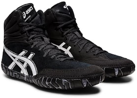 ASICS Aggressor 5 'Hitam Putih' 1081A048-001 Lookbook ASICS Aggressor 5 'Hitam Putih' 1081A048-001
