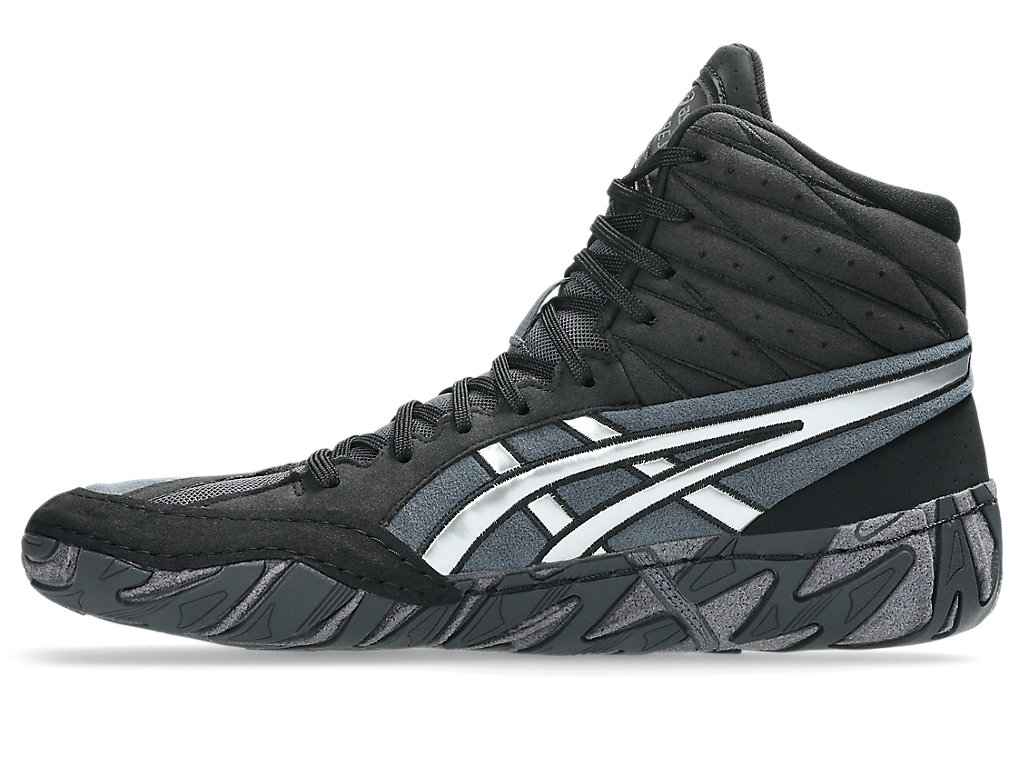 Shop ASICS Aggressor 6 摔跤鞋 黑色/纯银色 1081A067-001