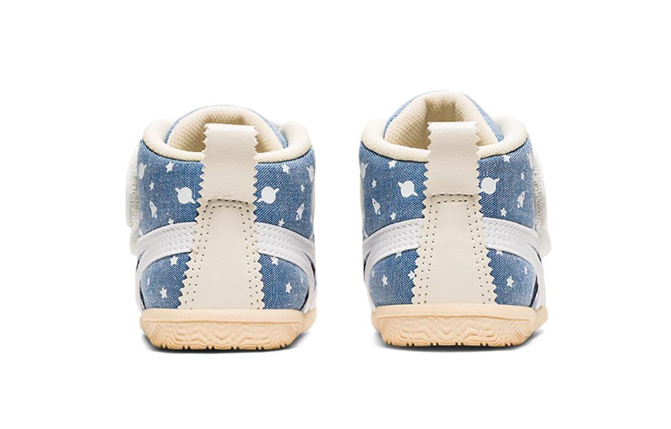 Purchase ASICS Amulefirst CT ''Beige Navy'' Scarpe. 1144A168-401