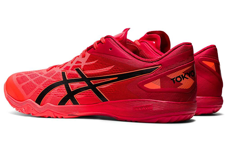 Shop ASICS Attack Dominate FF 2 Tokyo Merah/Hitam 1073A031-701