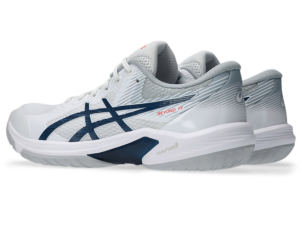Lookbook 아식스 비욘드 FF 농구화 화이트/마코 블루 1073A057-105