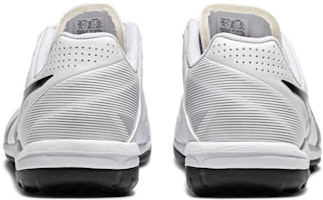 亚瑟士Calcetto K WD 9 TF 人造草坪鞋 白黑色 1113A048-101 Purchase 亚瑟士Calcetto K WD 9 TF 人造草坪鞋 白黑色 1113A048-101