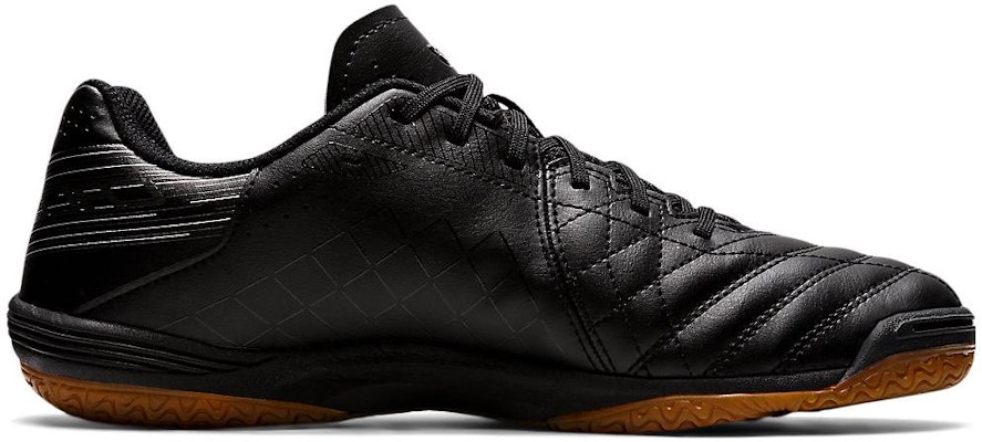 ASICS Calcetto WD 8 2E Lebar 'Hitam Gun' 1113A011-002 Order ASICS Calcetto WD 8 2E Lebar 'Hitam Gun' 1113A011-002