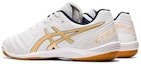 Shop ASICS Calcetto WD 8 2E Lebar 'Putih Champagne' 1113A011-106