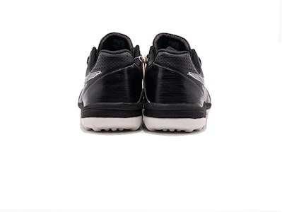 亚瑟士CALCETTO WD 9 TF '黑白'足球鞋 1113A038-001 Shop 亚瑟士CALCETTO WD 9 TF '黑白'足球鞋 1113A038-001