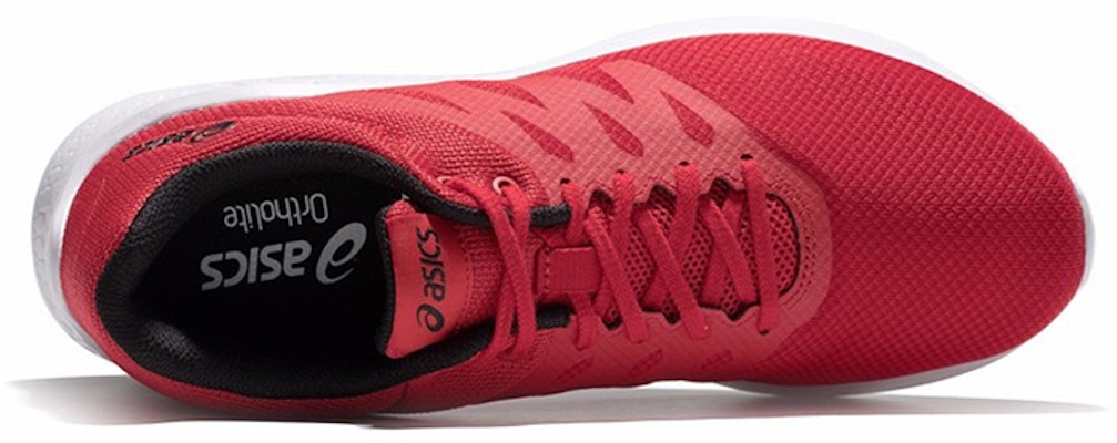 Asics Comutora 紅色跑步鞋 Lookbook Asics Comutora 紅色跑步鞋