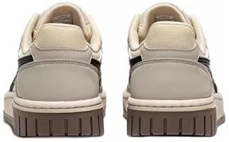 Purchase ASICS Court Mz 2.0 Turnschuhe ''Beige'' 1203A624-020