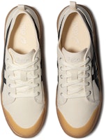 ASICS Court Trail 'Crema Blanco y Negro'. 1203A147-201 Shop ASICS Court Trail 'Crema Blanco y Negro'. 1203A147-201