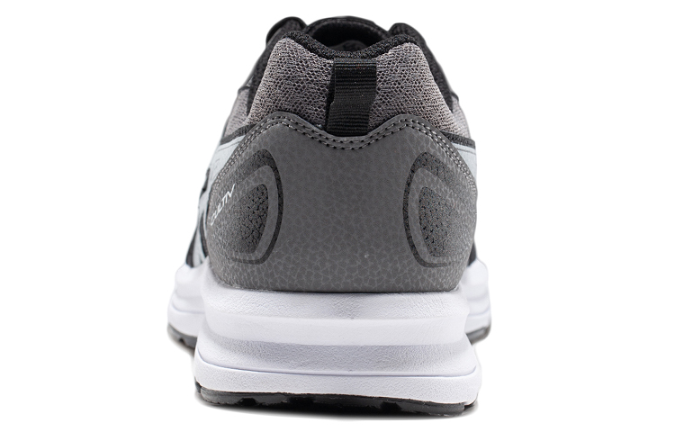 Shop ASICS Cultiv Light ''Schwarz Blau'' 1011A637-001