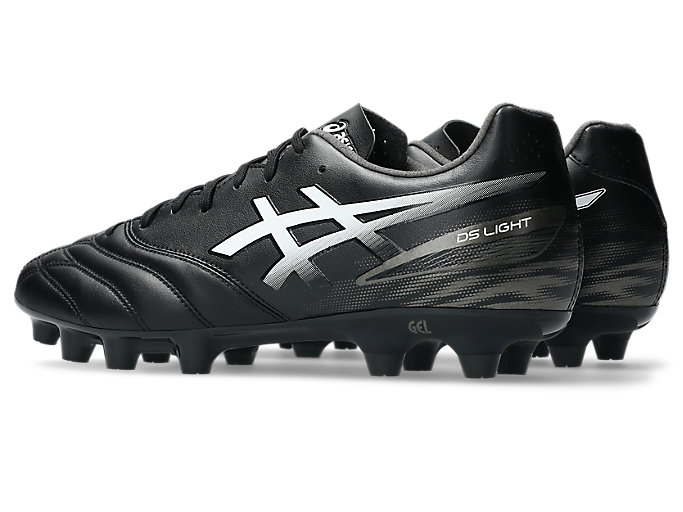 Lookbook ASICS DS Light Advance 寬版足球鞋 黑/白 1103A125-001