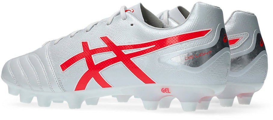 ASICS DS Light Advance Wide Soccer Cleats White/Flash Red 1103A098-104 Lookbook ASICS DS Light Advance Wide Soccer Cleats White/Flash Red 1103A098-104