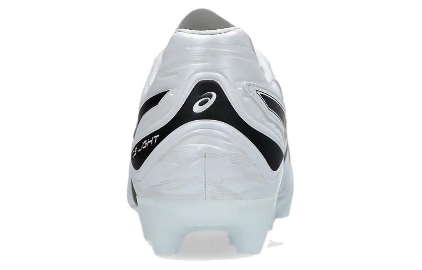 Lookbook ASICS DS Light Club 2E 宽款 '白黑' 足球鞋 1103A097-101