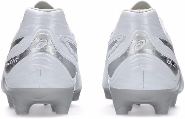 ASICS DS Light Club Wide Soccer Cleats White/Pure Silver 1103A118-150 Purchase ASICS DS Light Club Wide Soccer Cleats White/Pure Silver 1103A118-150