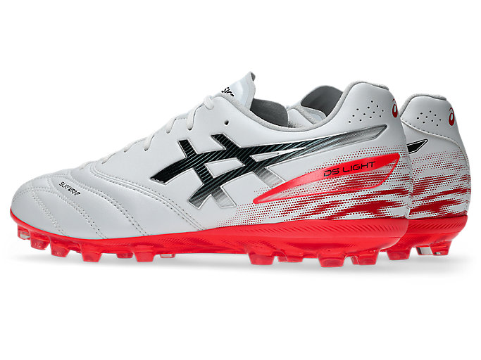 Lookbook ASICS DS Light Pro AG Scarpe da Calcio Bianco/Rosso Flash 1103A127-102