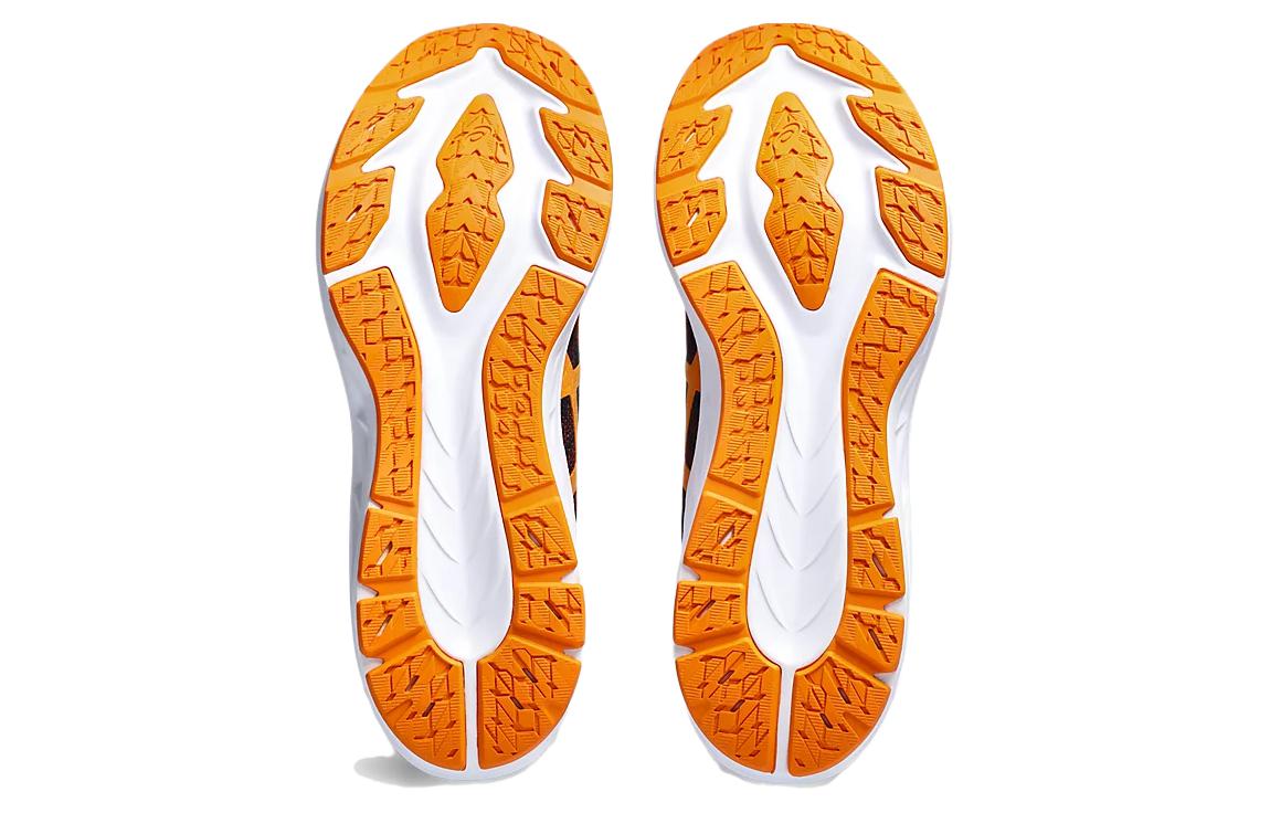 Sizing ASICS DynaBlast 3 ''Noir Orange Vif'' 1011B460-006