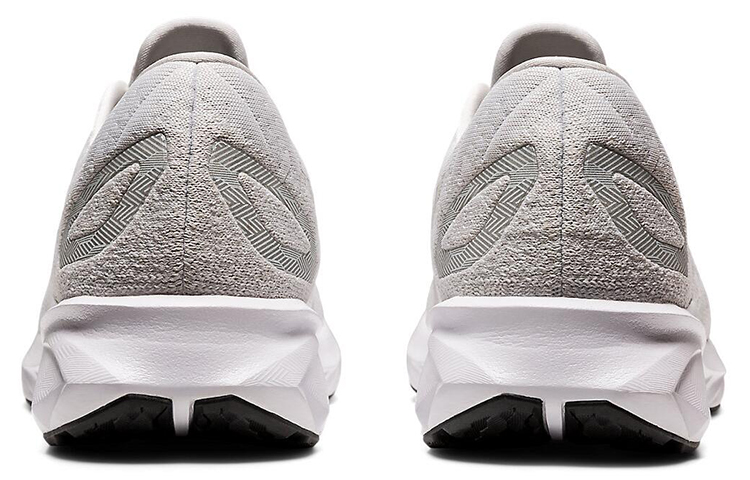 Shop ASICS DynaBlast ''Weiß Gletscher Grau'' 1011A819-100